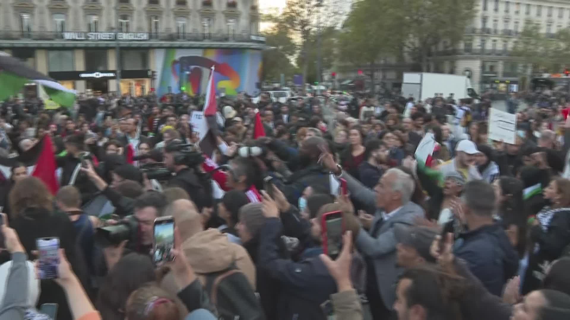 تظاهرة في باريس دعما لفلسطين - طوفان الأقصى